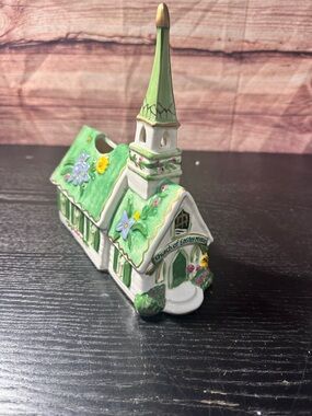 Blue Sky Clayworks "Church of EASTER Miracles" Candle Holder House 8" x 7"